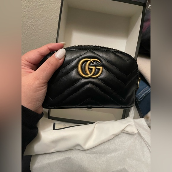 100% Authentic Gucci Marmont Cosmetic bag - Picture 6 of 9